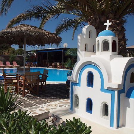 Holiday Beach Resort Santorini Perissa  Exterior foto